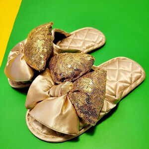 3/$20 Brand new vintage gold ribbon slipper